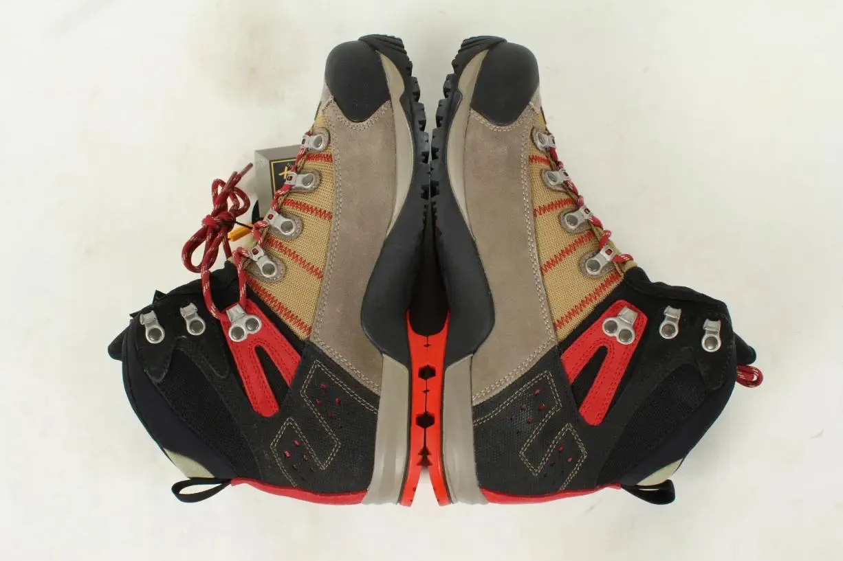Asolo Fugitive GTX Wide Hiking Boot