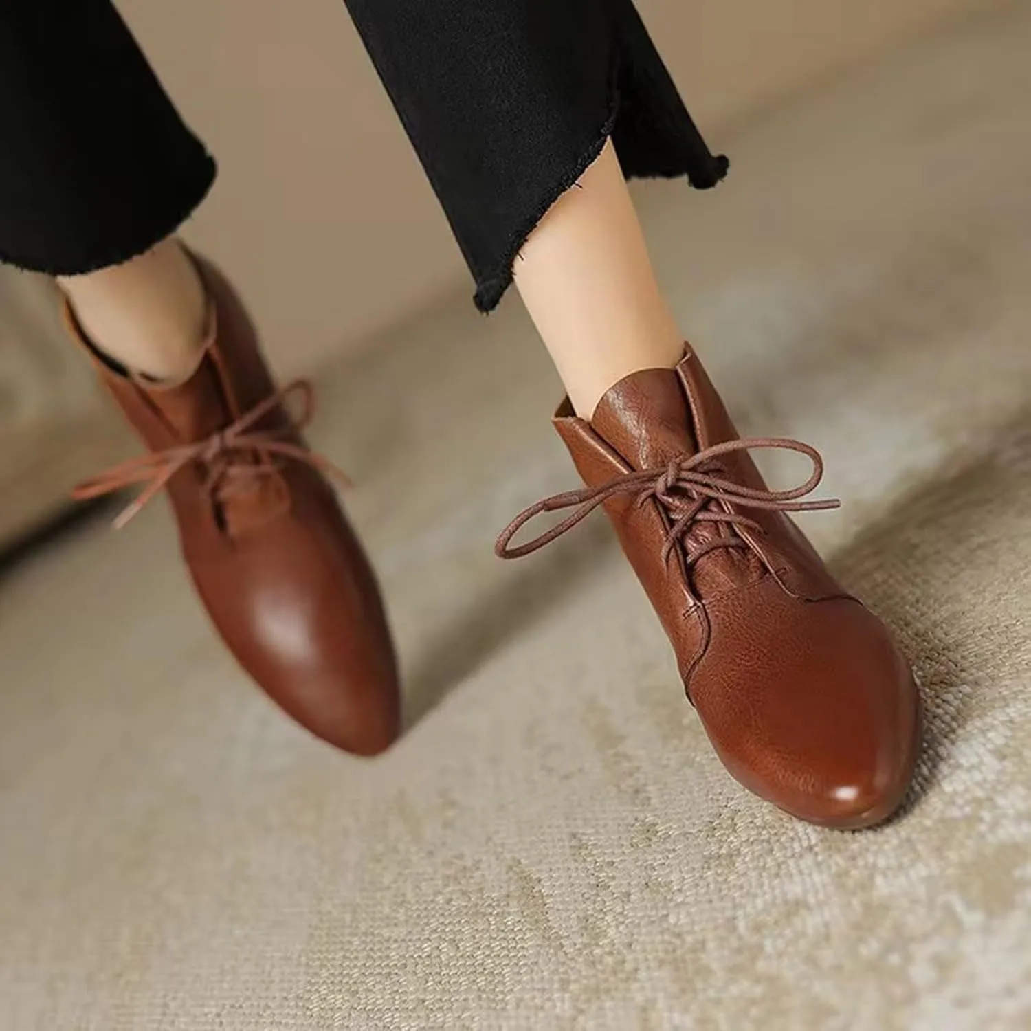 Low Heel Pointed Toe Lace Up Chukka Ankle Boots Flats Fall Winter Booties Casual Dress Shoes Slip On Walking Shoes